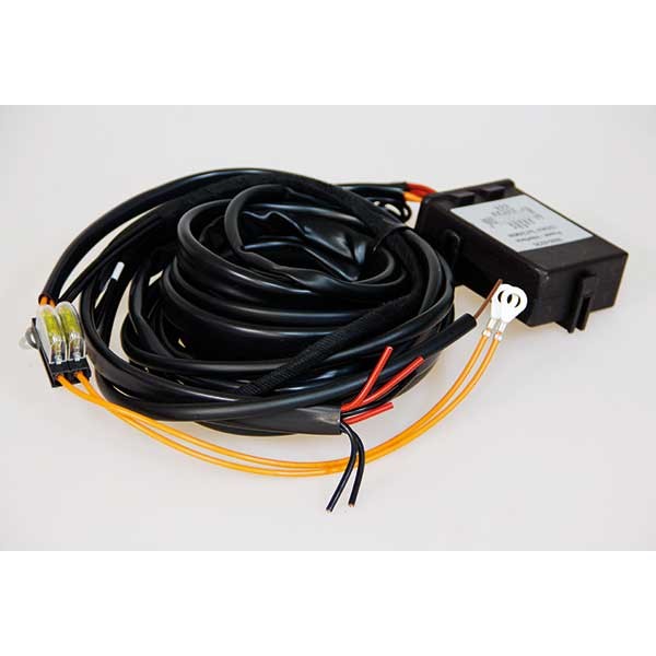 Strands Kaapelisarja 3:lle lisävalolle STRANDS LIGHTING DIVISION Strands Lighting Division