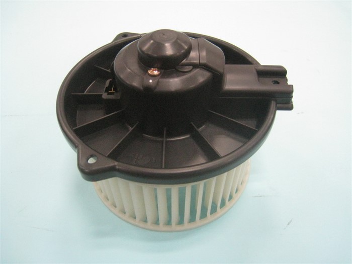 Sisätilapuhallin 13,5V TYC TYC