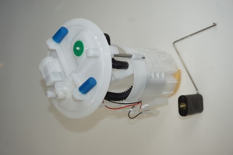 Tunnistin, polttoainetankki 12V