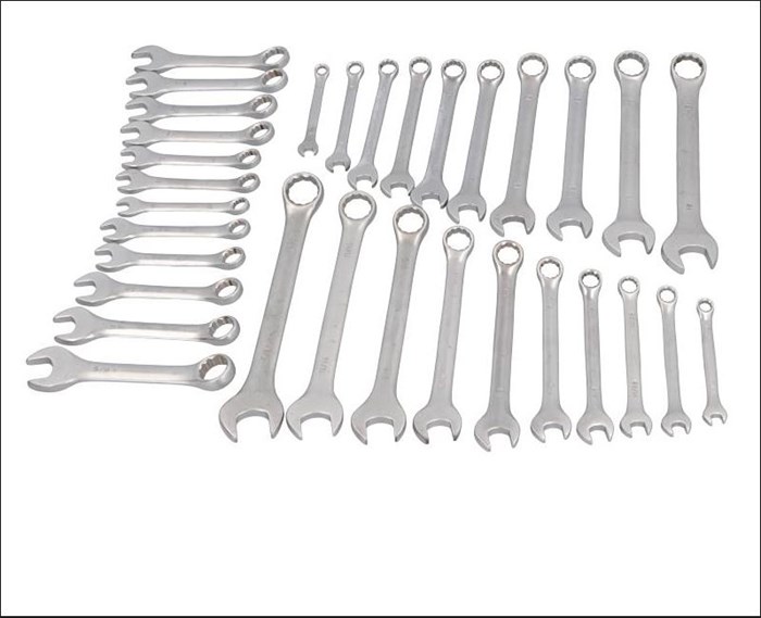 Rengasavainsarja 32 osaa