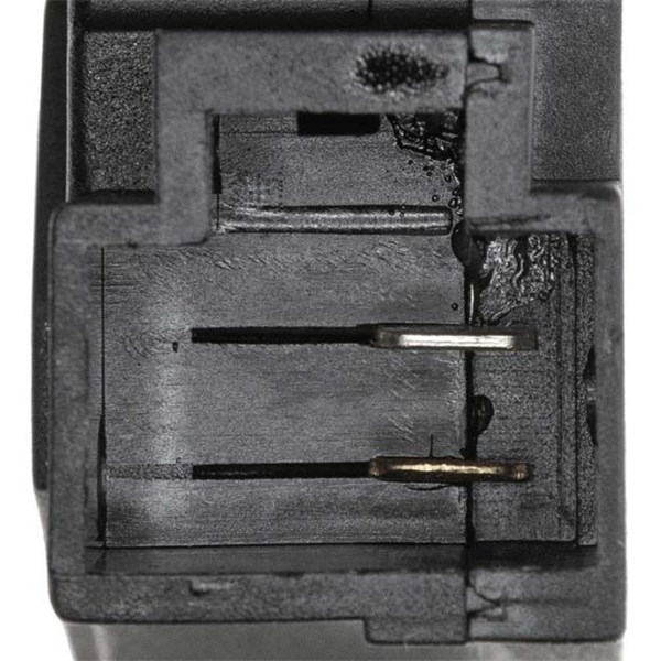 Säätöosa, polttoainesäiliön kansi, Vasen NTY NTY