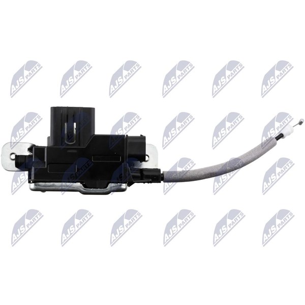 Takaluukun lukko, Auton takaluukku NTY NTY