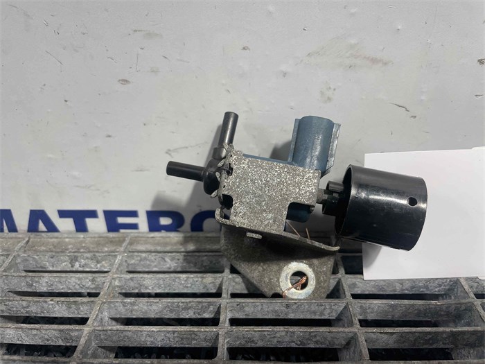 Painemuunnin, pakokaasun ohjaus OE REPARTS Original recycle parts